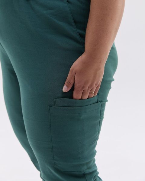 Медичні штани жіночі джогери стрейч зелені +SIZE 503-350-7301 фото